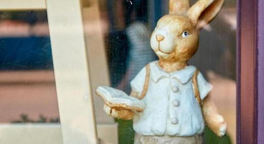 The Rabbit'S Hole Hostel Bangkok Exterior foto