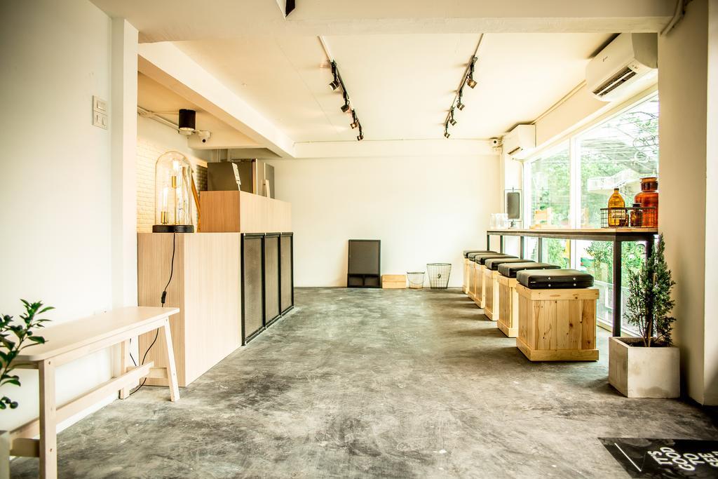 The Rabbit'S Hole Hostel Bangkok Exterior foto